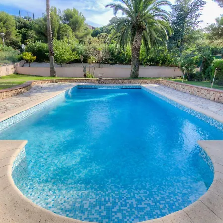 Cap Roux Villa *